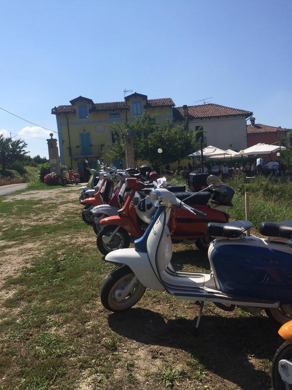 La Terrazza Del Barbaresco Bed & Breakfast Neviglie Ngoại thất bức ảnh