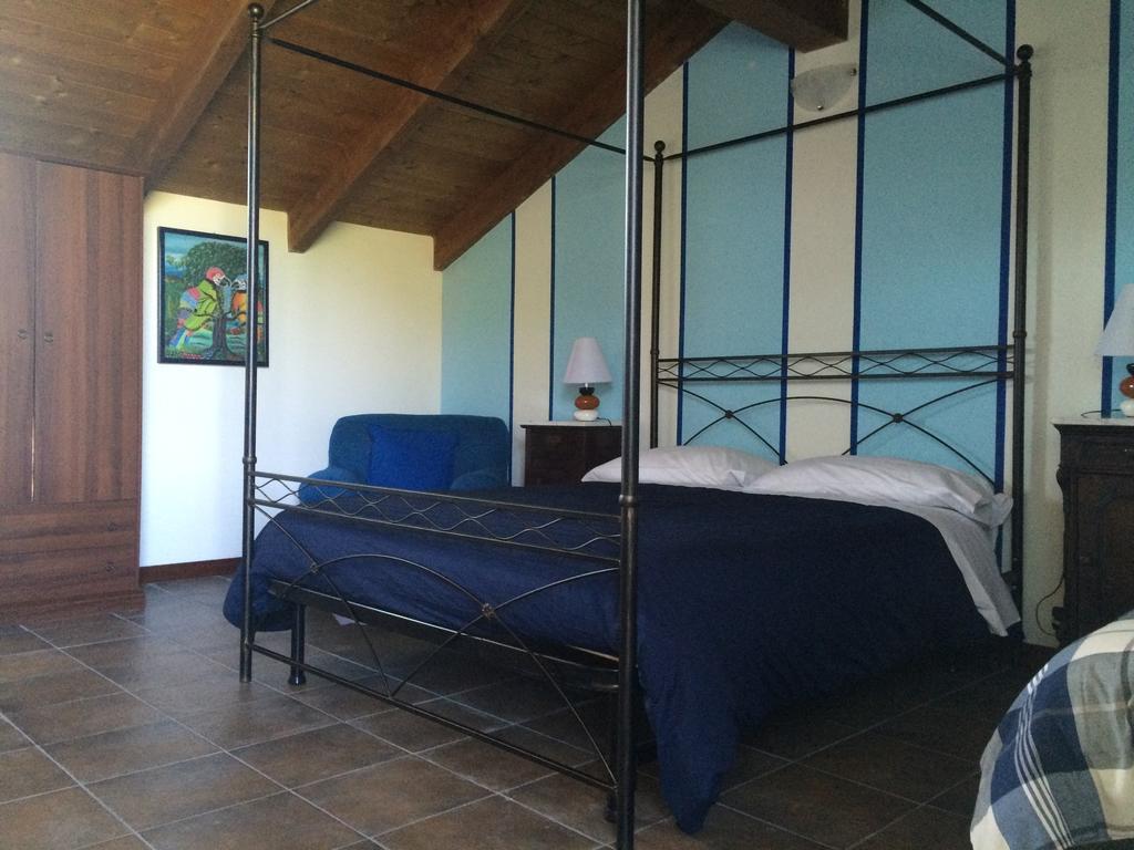 La Terrazza Del Barbaresco Bed & Breakfast Neviglie Phòng bức ảnh