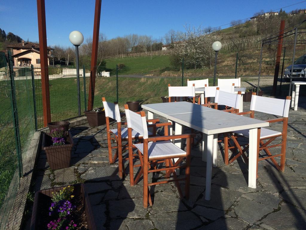 La Terrazza Del Barbaresco Bed & Breakfast Neviglie Ngoại thất bức ảnh