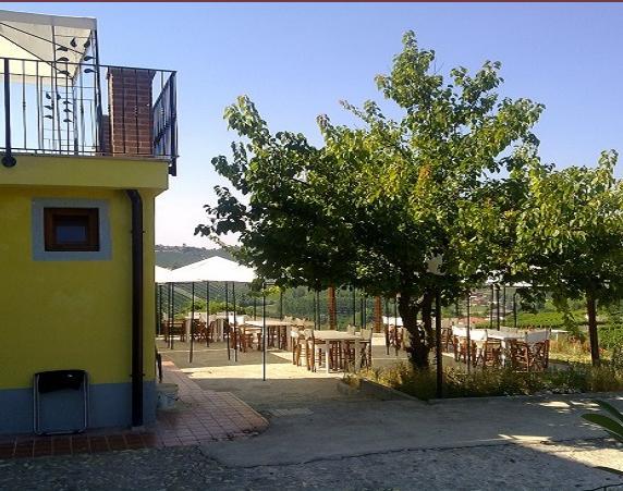La Terrazza Del Barbaresco Bed & Breakfast Neviglie Ngoại thất bức ảnh