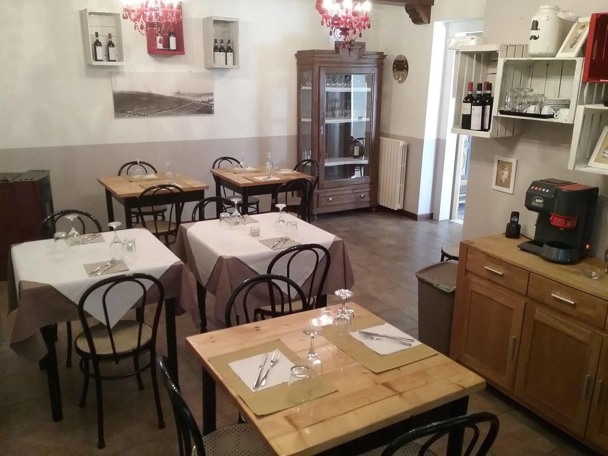 La Terrazza Del Barbaresco Bed & Breakfast Neviglie Ngoại thất bức ảnh