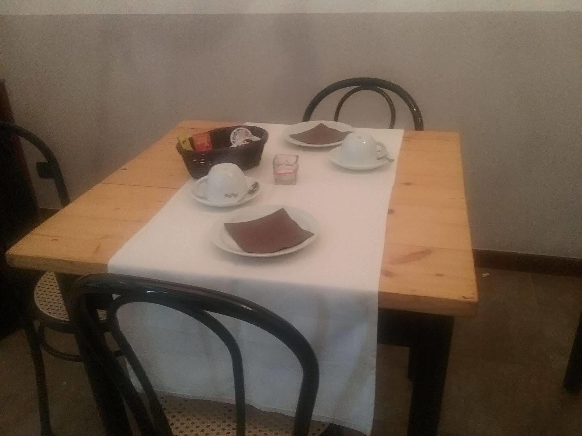 La Terrazza Del Barbaresco Bed & Breakfast Neviglie Ngoại thất bức ảnh